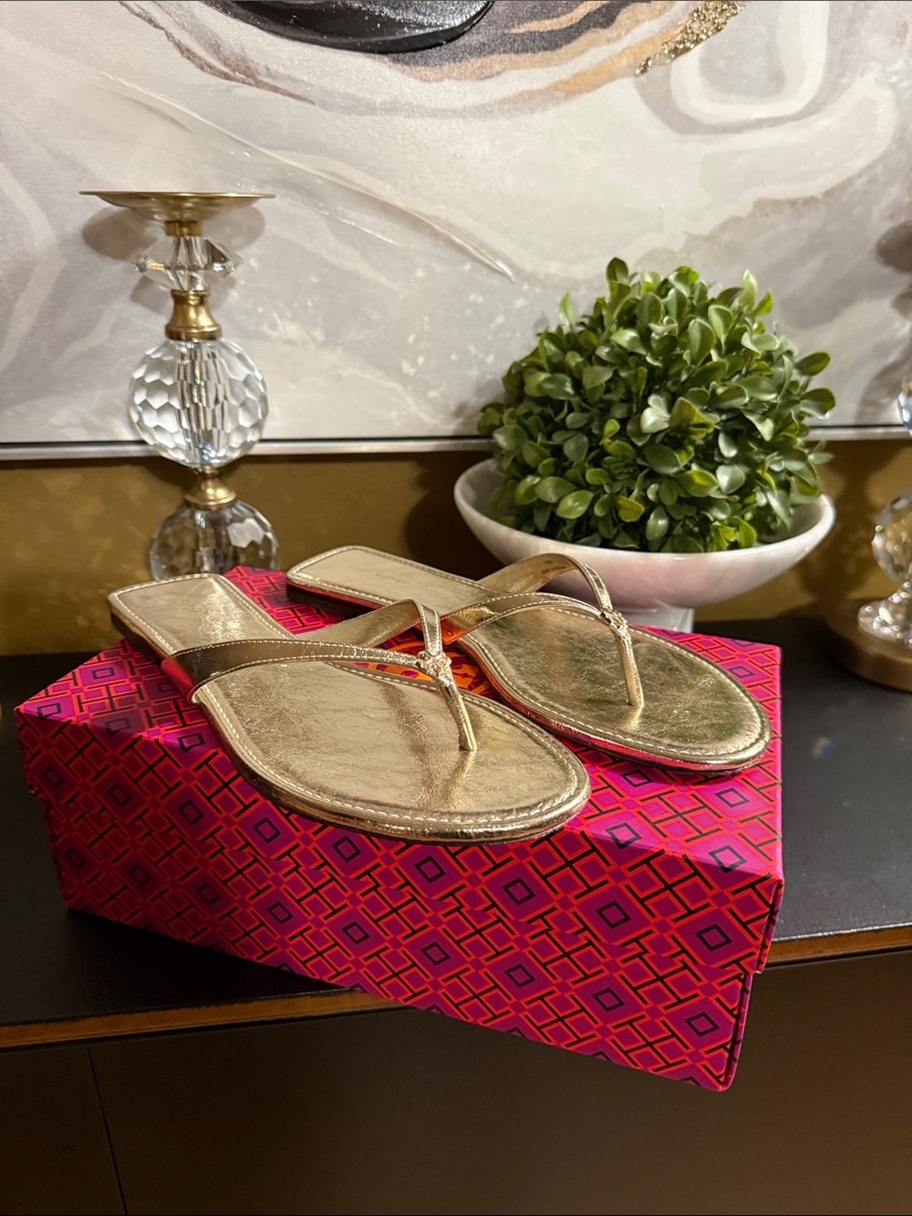 Tory Burch Classic Flip Flops